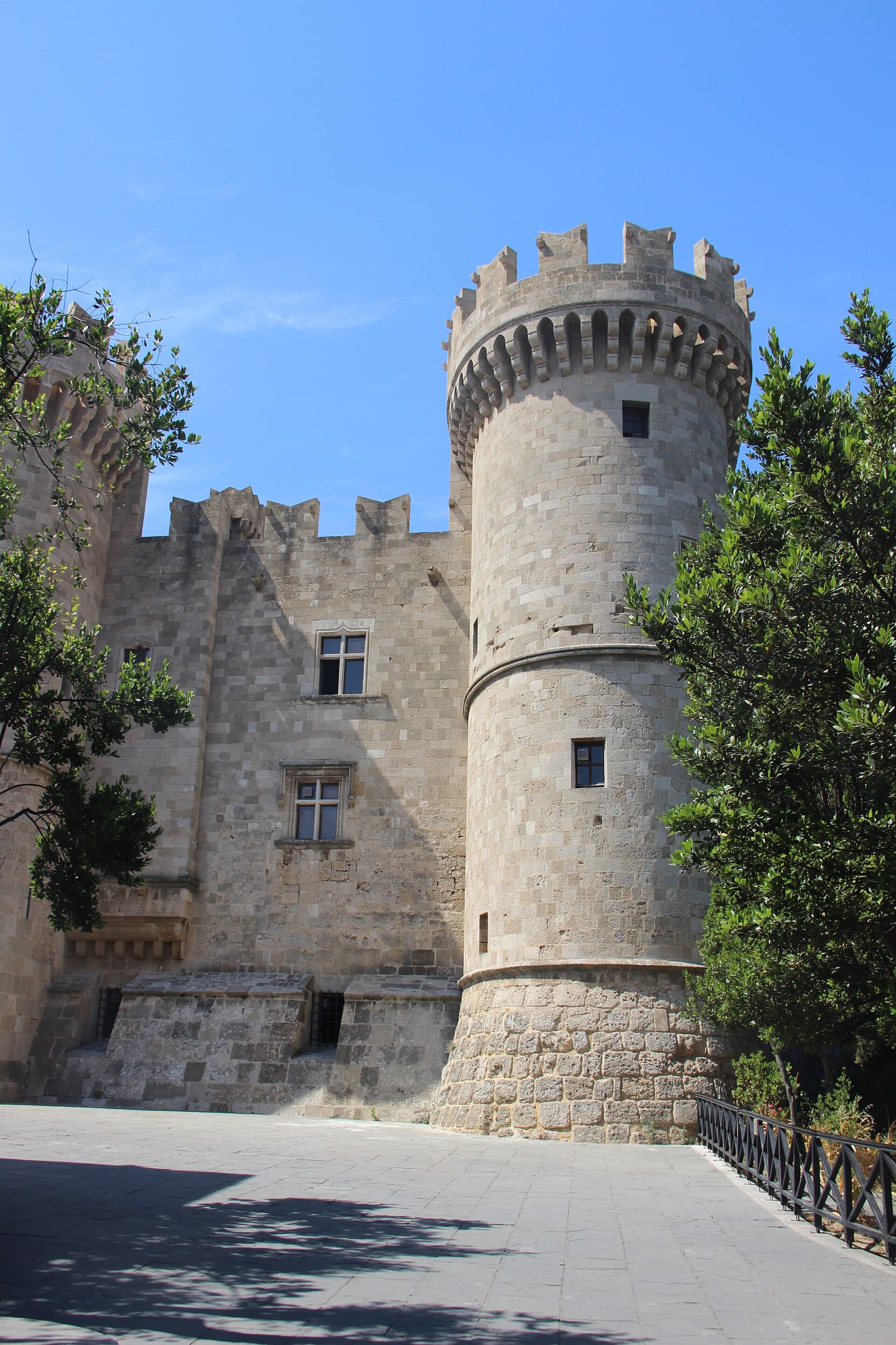 La torre d'ingresso del Palazzo del Gran Maestro, nella città medievale di Rodi.